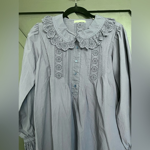 DÔEN Nerona Cotton Eyelet Ruffle Collar Blouse in Atlantic Blue, Size Large - Picture 2 of 6